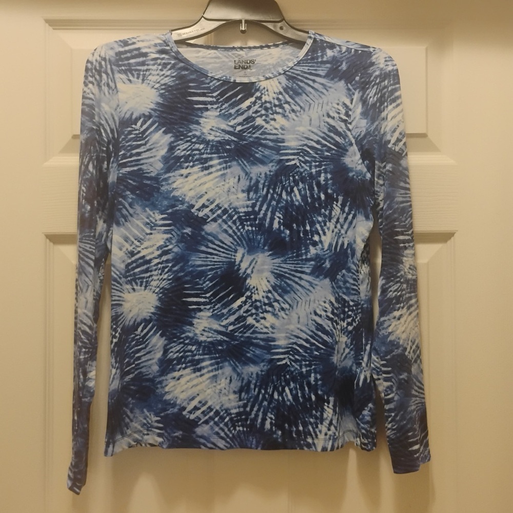Lands’ End Blue White Print Long Sleeve Tee Casual Soft Top Size S